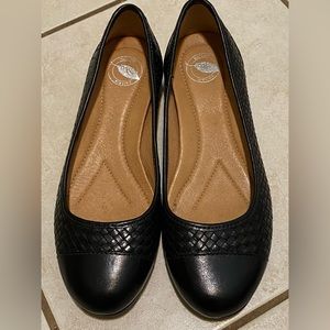 Black leather woven slip on flats